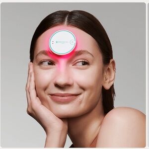 OMNILUX Blemish Eraser